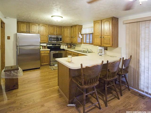 837 E 10600 S, Sandy, UT 84094 — photo 7