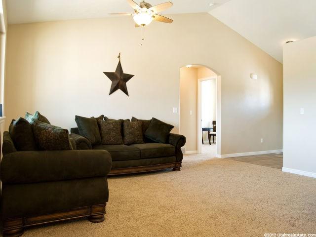880 E Silver Spur Rd, Grantsville, UT 84029 — photo 3