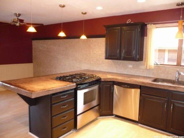 9984 S Falconview Dr E, Sandy, UT 84092 — photo 4