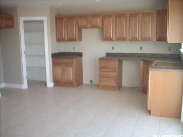 429 W 350 N #3, Tremonton, UT 84337 — photo 5