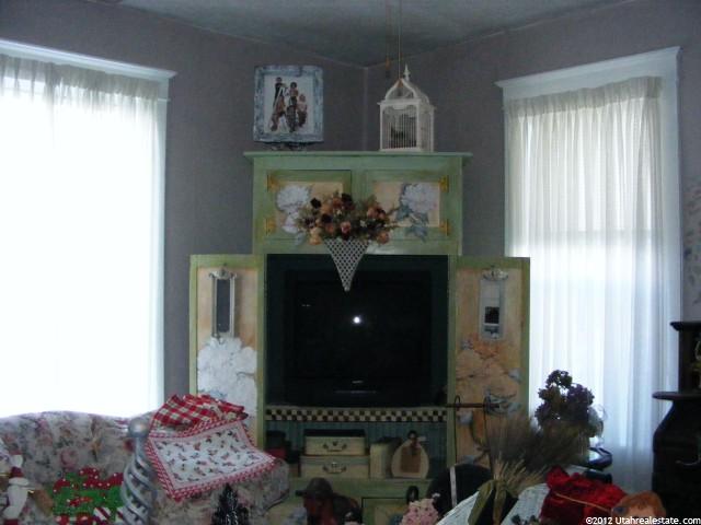 69 N 200 E, Mayfield, UT 84643 — photo 10