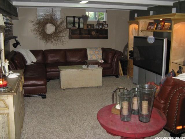 195 N 200 E, Vernal, UT 84078 — photo 4
