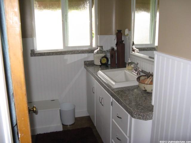 195 N 200 E, Vernal, UT 84078 — photo 6