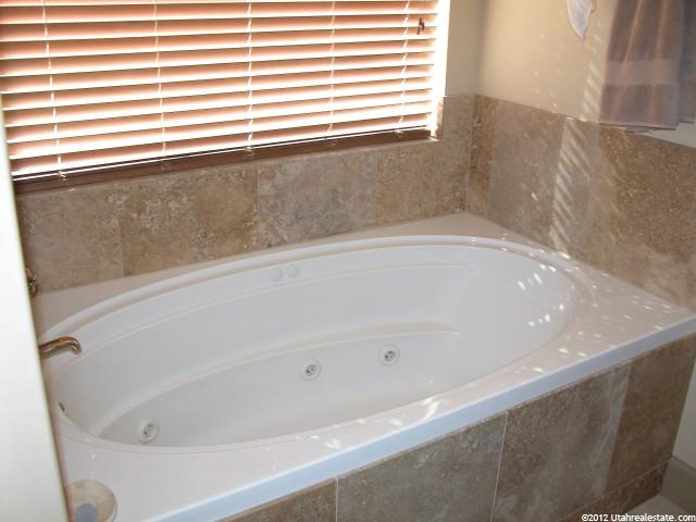 2372 S 2050 W, Syracuse, UT 84075 — photo 12