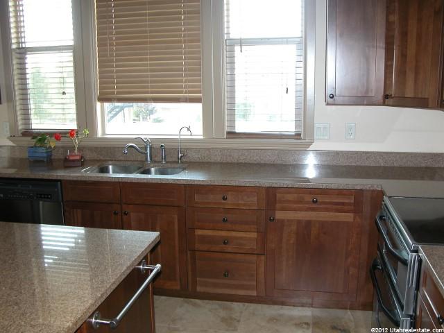 2372 S 2050 W, Syracuse, UT 84075 — photo 5