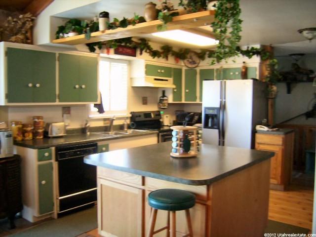 52 S Main, Leeds, UT 84746 — photo 3