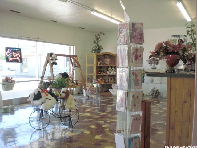 245 S State St, Clearfield, UT 84015 — photo 3