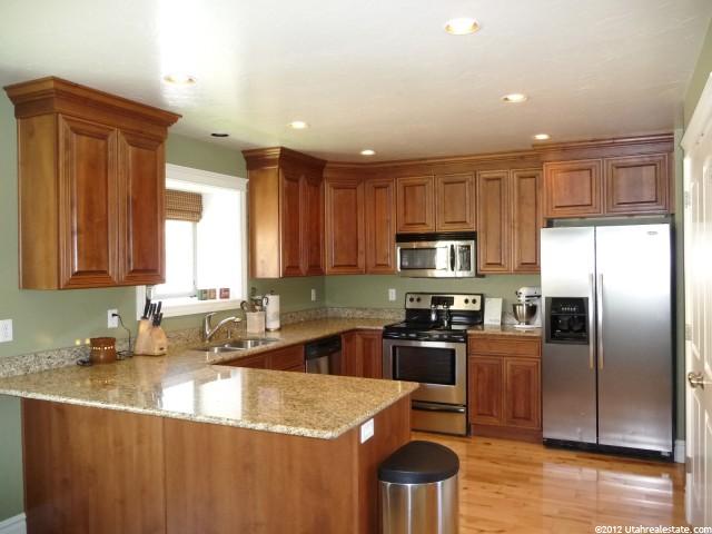1218 Grandview Dr, Providence, UT 84332 — photo 5