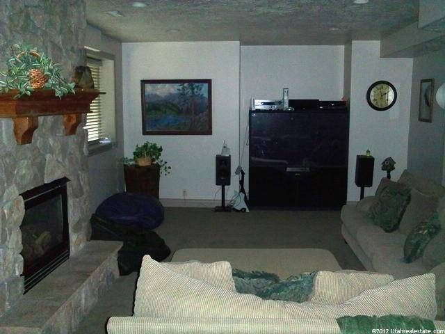 204 E Lewis Park Cir, Bountiful, UT 84010 — photo 5