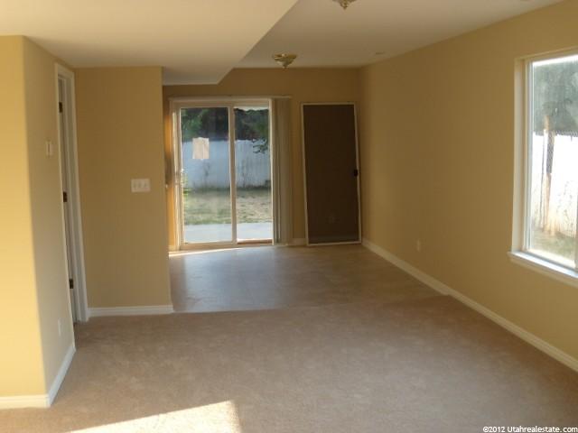 1578 S Saxonbrook Dr E, Ogden, UT 84404 — photo 2