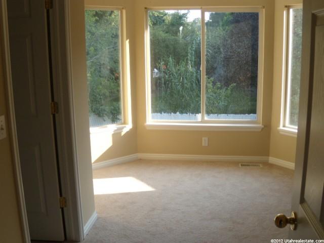 1578 S Saxonbrook Dr E, Ogden, UT 84404 — photo 4