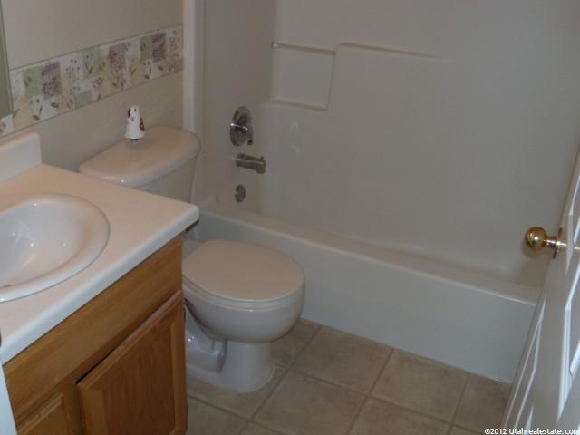 1578 S Saxonbrook Dr E, Ogden, UT 84404 — photo 6
