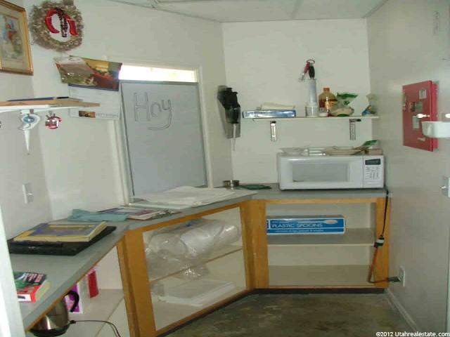 250 W Main St, Hyrum, UT 84319 — photo 10