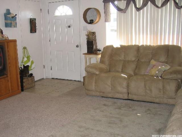 417 S 700 W, Tremonton, UT 84337 — photo 10