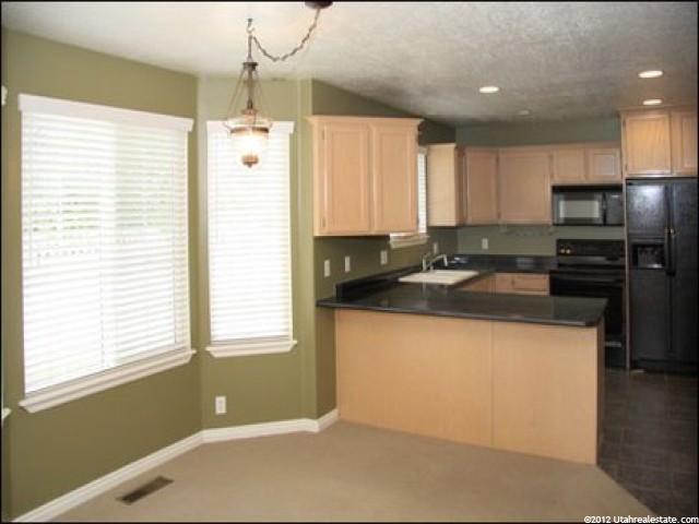 158 Park Shadows Ct, Bountiful, UT 84010 — photo 4