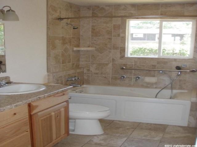 840 N 200 W, Sunset, UT 84015 — photo 7