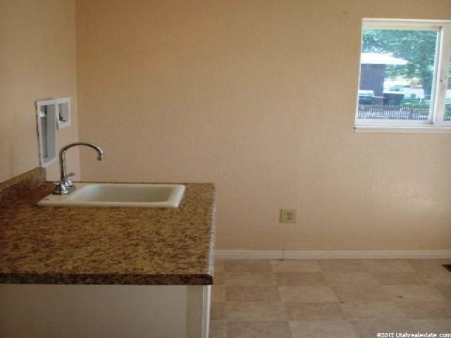 840 N 200 W, Sunset, UT 84015 — photo 9
