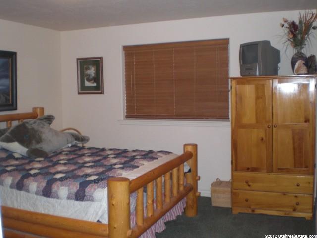 344 N 1000 E, Bountiful, UT 84010 — photo 8