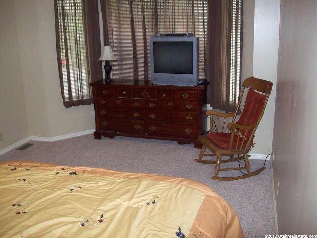 1489 Brinker D2, Ogden, UT 84404 — photo 8