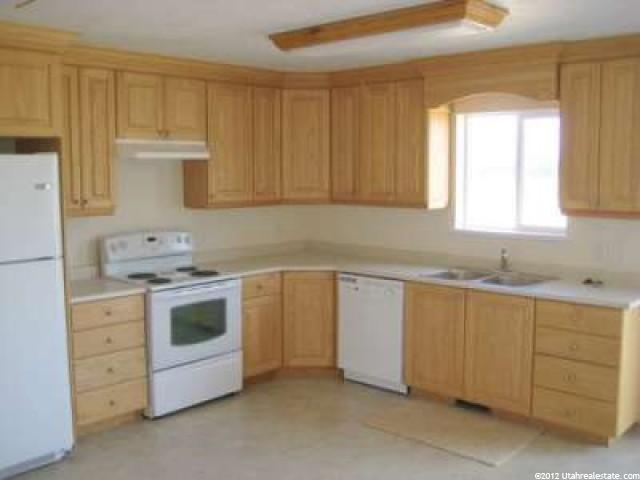 325 E 500 S, Fillmore, UT 84631 — photo 2