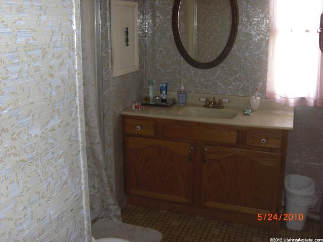 1111 N 2000 W #71, Farr West, UT 84404 — photo 11