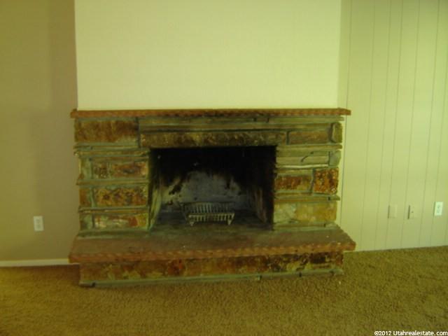 1155 S 1000 E #A-4, Clearfield, UT 84015 — photo 2