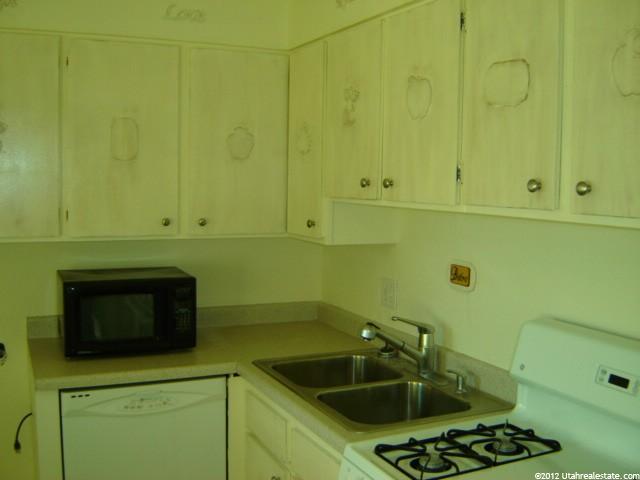 1155 S 1000 E #A-4, Clearfield, UT 84015 — photo 3