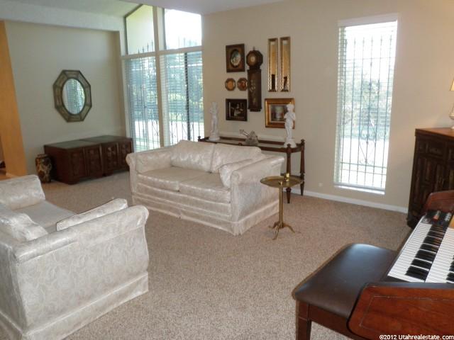 485 S Mountain Rd E, Fruit Heights, UT 84037 — photo 2