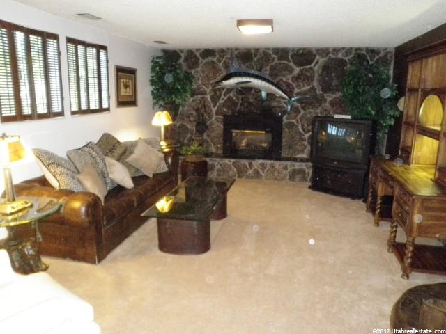 485 S Mountain Rd E, Fruit Heights, UT 84037 — photo 8