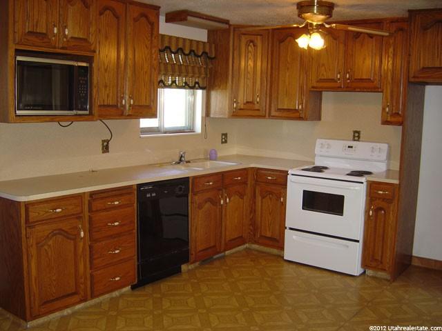 3419 S Bluff Rd W, Syracuse, UT 84075 — photo 3