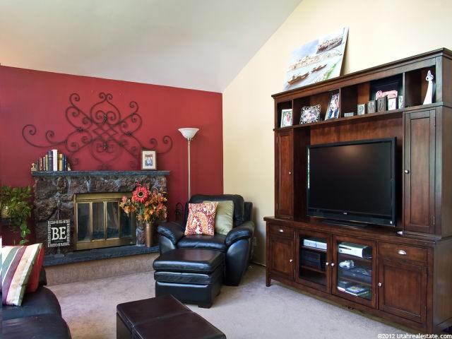 9062 Daybreak Dr, Sandy, UT 84093 — photo 4