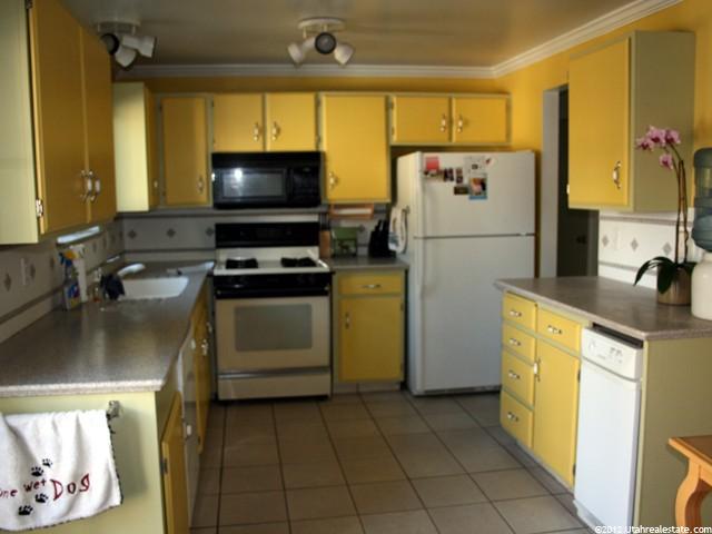 9941 S 475 E, Sandy, UT 84070 — photo 4