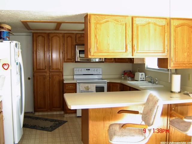 763 N 1025 E, Layton, UT 84040 — photo 5