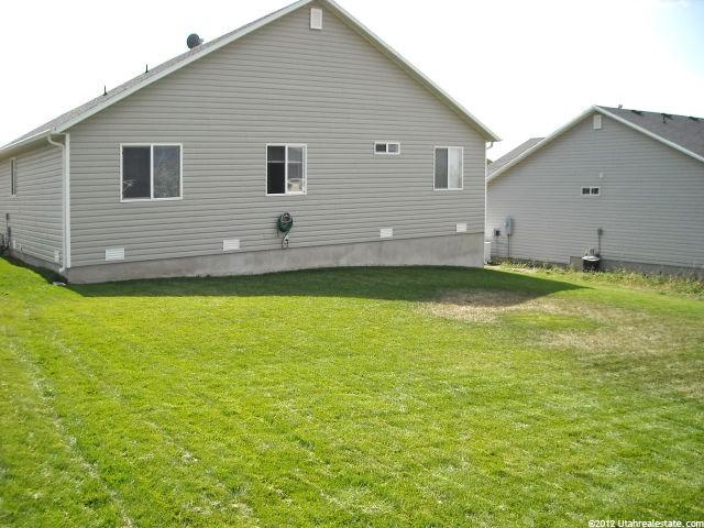 1042 Allen Peak Cir, Ogden, UT 84404 — photo 2