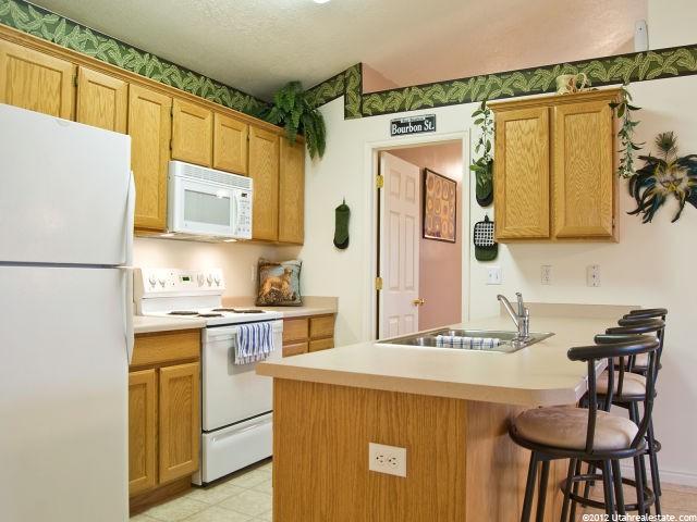 1042 Allen Peak Cir, Ogden, UT 84404 — photo 4