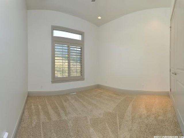4875 S 1575 E, Ogden, UT 84403 — photo 8