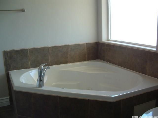 964 N 3000 W, Vernal, UT 84078 — photo 7