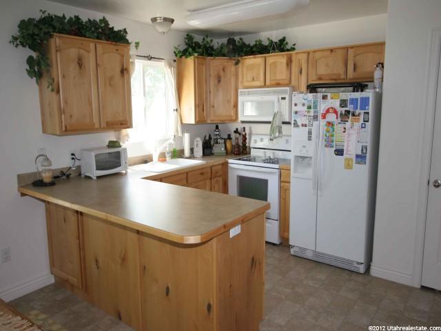 1282 N 25 E, Layton, UT 84041 — photo 2