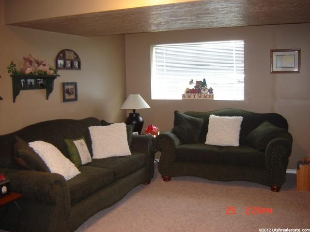 4219 S 2850 W, Roy, UT 84067 — photo 9
