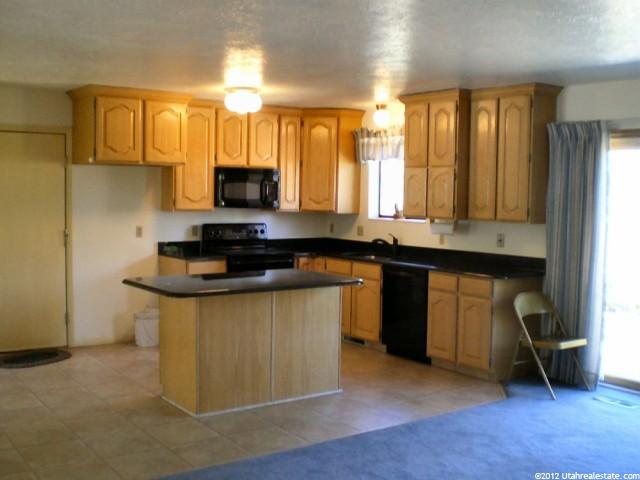 921 E 10715 S, Sandy, UT 84094 — photo 4