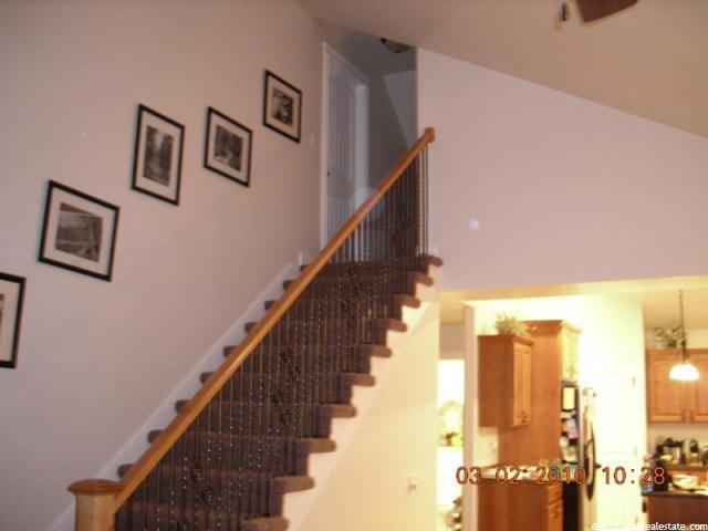 427 N 1050 E, Layton, UT 84040 — photo 10