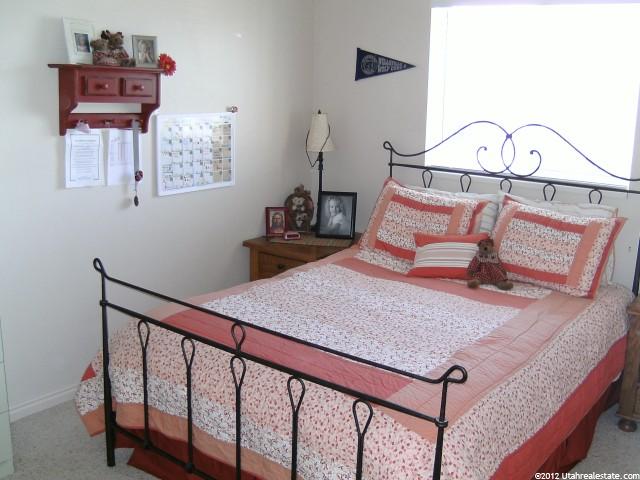 1035 W 325 N, Hyrum, UT 84319 — photo 11