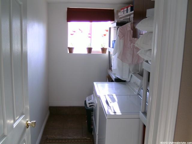 1035 W 325 N, Hyrum, UT 84319 — photo 6