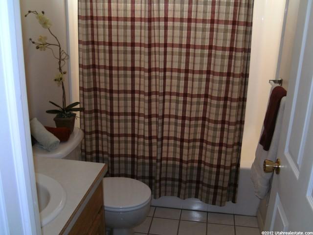 1035 W 325 N, Hyrum, UT 84319 — photo 10