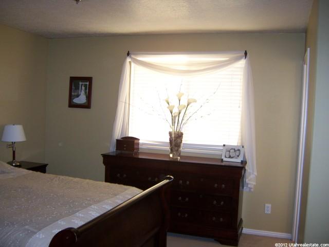 5597 S 4100 W, Roy, UT 84067 — photo 9