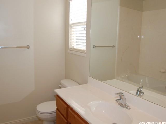 2539 W 2625 N, Farr West, UT 84414 — photo 8