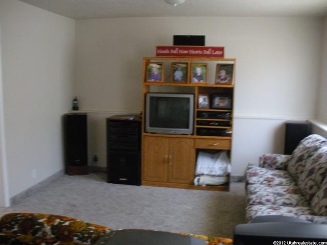 481 W 860 S, Tremonton, UT 84337 — photo 8
