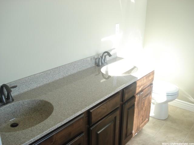 2077 N 1450 W, Clinton, UT 84015 — photo 9