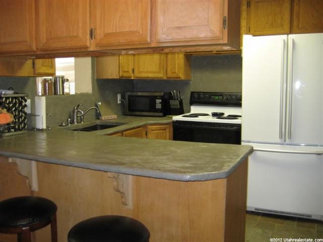 2943 W 1300 N, Clinton, UT 84015 — photo 2