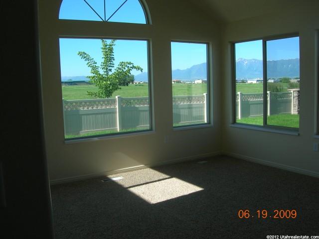 258 E 2230 N #15D, Logan, UT 84341 — photo 3